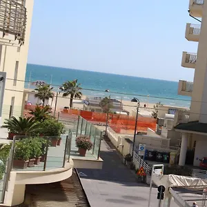  Hotel Mora
